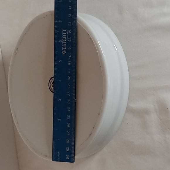 Cordon Bleu White Oven/Microwave/Dishwasher Safe Covered Duck Casserole Dish - Picture 10 of 11